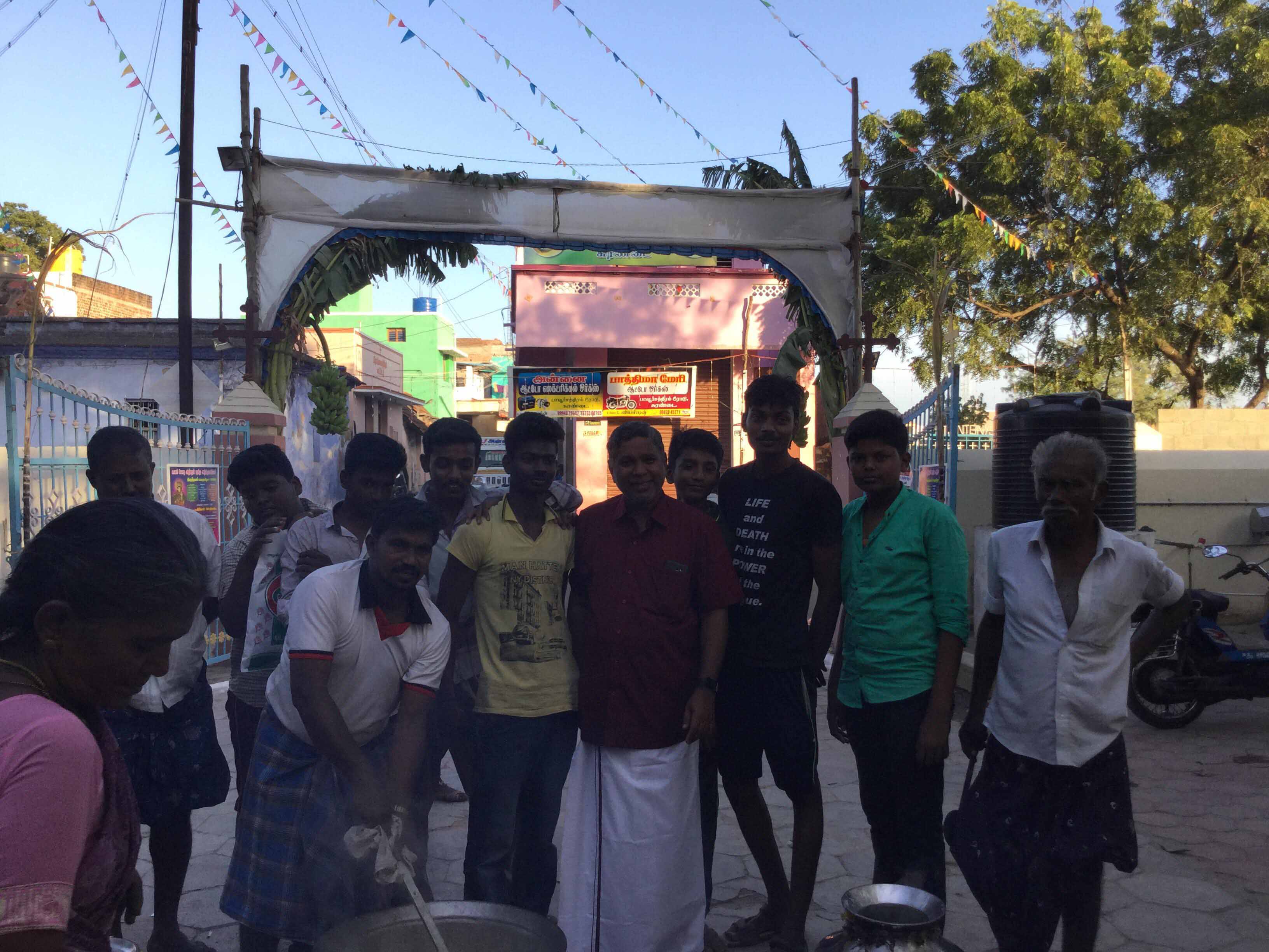 http://www.surandaianthoniyar.com